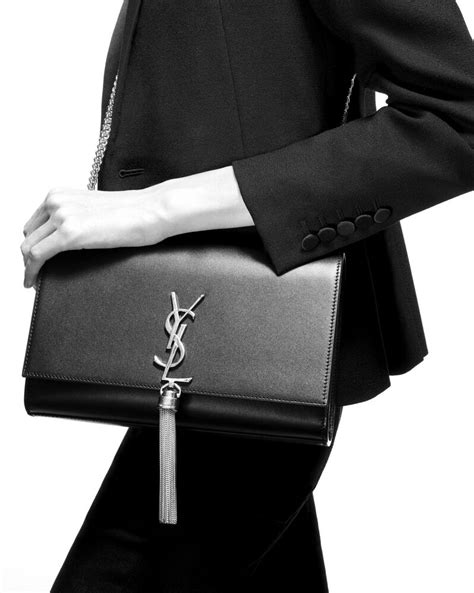 ysl kate black spstkle|KATE MEDIUM TASSEL IN GRAIN DE POUDRE EMBOSSED .